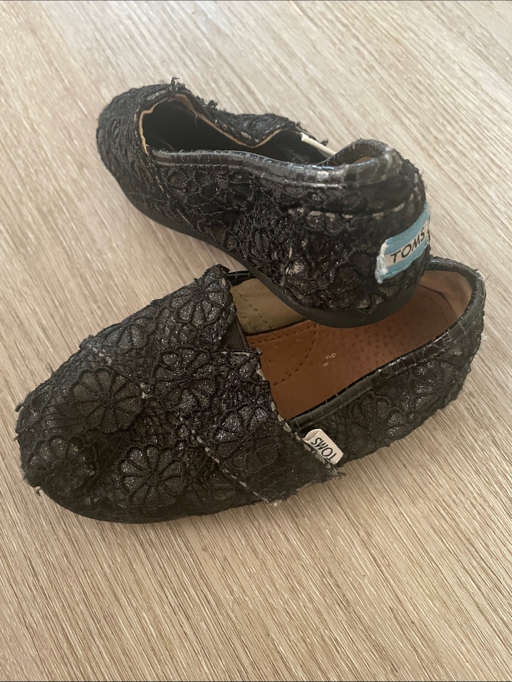 TOMS Black Floral Lace Slip-Ons | Toddler Girl Size 8